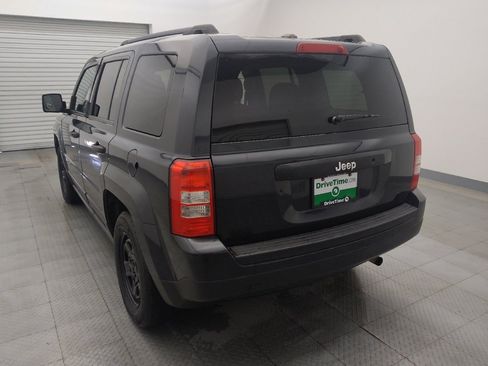 Used 2016 Jeep Patriot Sport FWD image 6