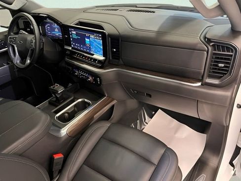 Used 2025 Chevrolet Silverado 1500 RST w/ RST All Star Premium Package AWD/4WD image 9