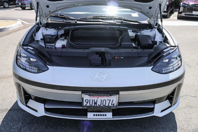 Certified 2025 Hyundai Ioniq 6 SEL RWD image 32