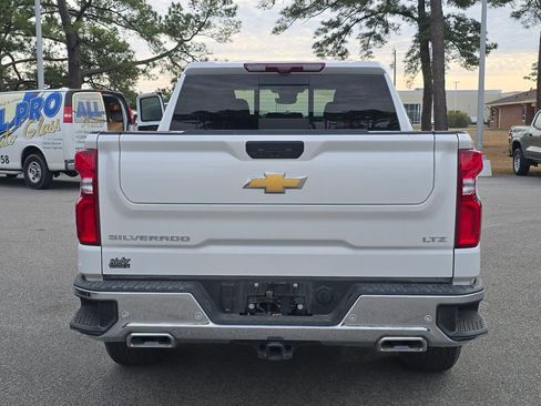 Used 2025 Chevrolet Silverado 1500 LTZ w/ Technology Package image 4