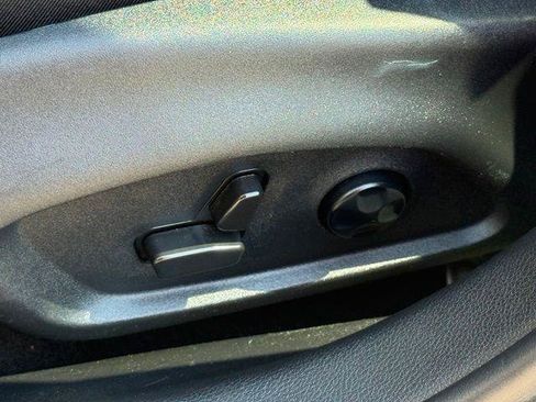 Used 2021 Jeep Compass Latitude FWD image 8