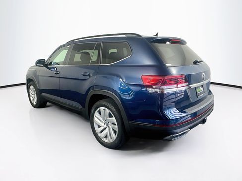 Used 2023 Volkswagen Atlas SE w/ Black Wheel Package FWD image 5