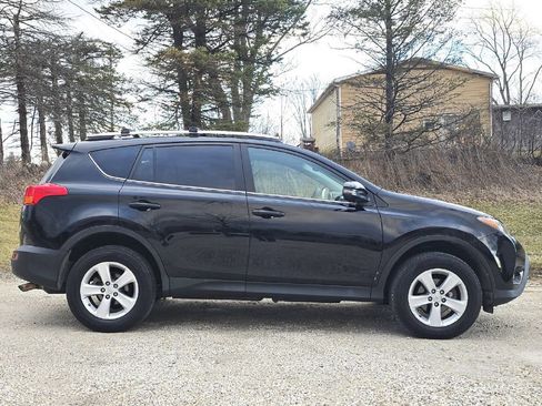 Used 2014 Toyota RAV4 XLE image 7