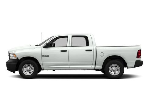 Used 2017 RAM 1500 Express AWD/4WD image 8
