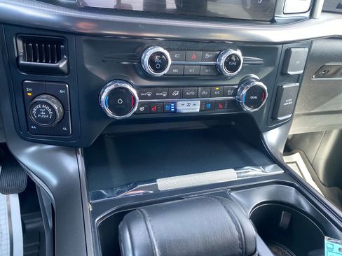 Used 2025 Ford F150 Lariat w/ Equipment Group 502A High AWD/4WD image 19