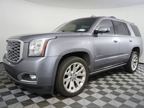 Used 2018 GMC Yukon Denali image 7