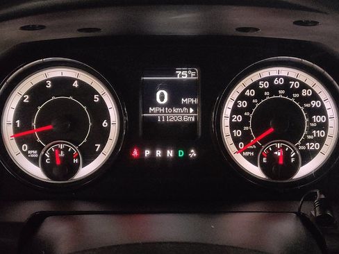 Used 2018 RAM 1500 Express AWD/4WD image 23