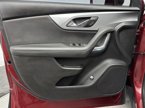Used 2019 Chevrolet Blazer LT image 10