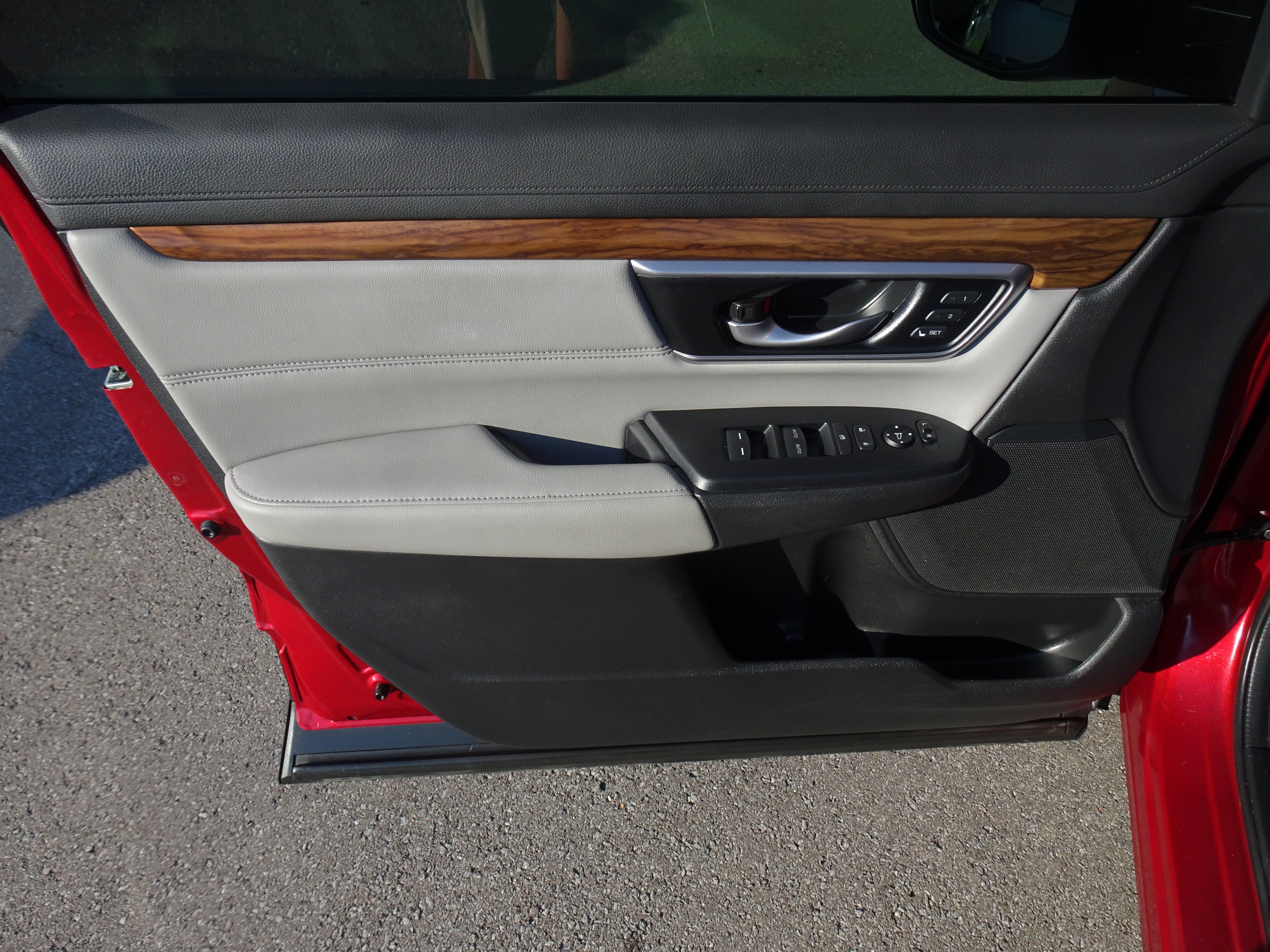 Used 2021 Honda CR-V EX-L image 12