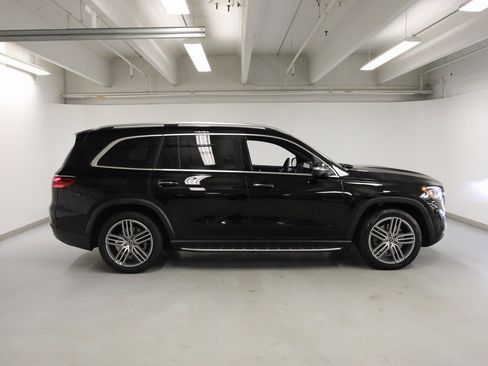 Certified 2025 Mercedes-Benz GLS 450 4MATIC image 5