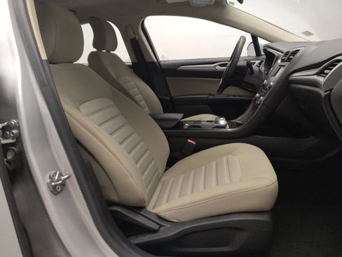 Used 2018 Ford Fusion S image 21