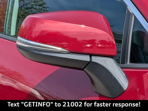 Used 2020 Toyota RAV4 XLE Premium FWD image 10