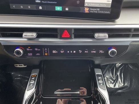 New 2026 Kia Sorento SX Prestige AWD/4WD image 23