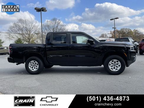 Used 2024 Nissan Frontier SV image 8