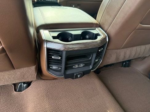 Used 2019 RAM 2500 Laramie AWD/4WD image 33