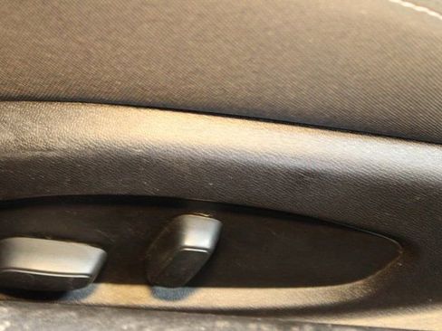 Used 2019 Chevrolet Camaro LS RWD image 13