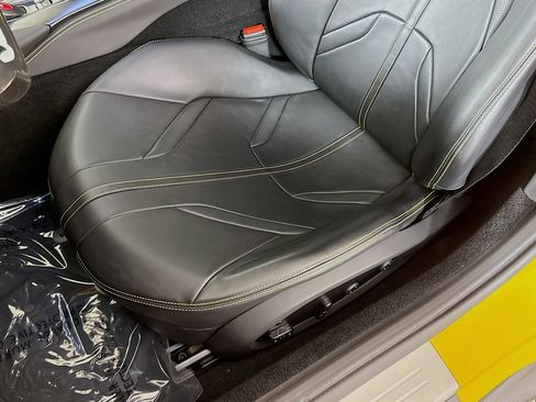 Certified 2019 Ferrari 812 Superfast RWD image 18