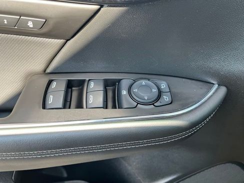 Used 2024 Buick Envision Preferred image 22