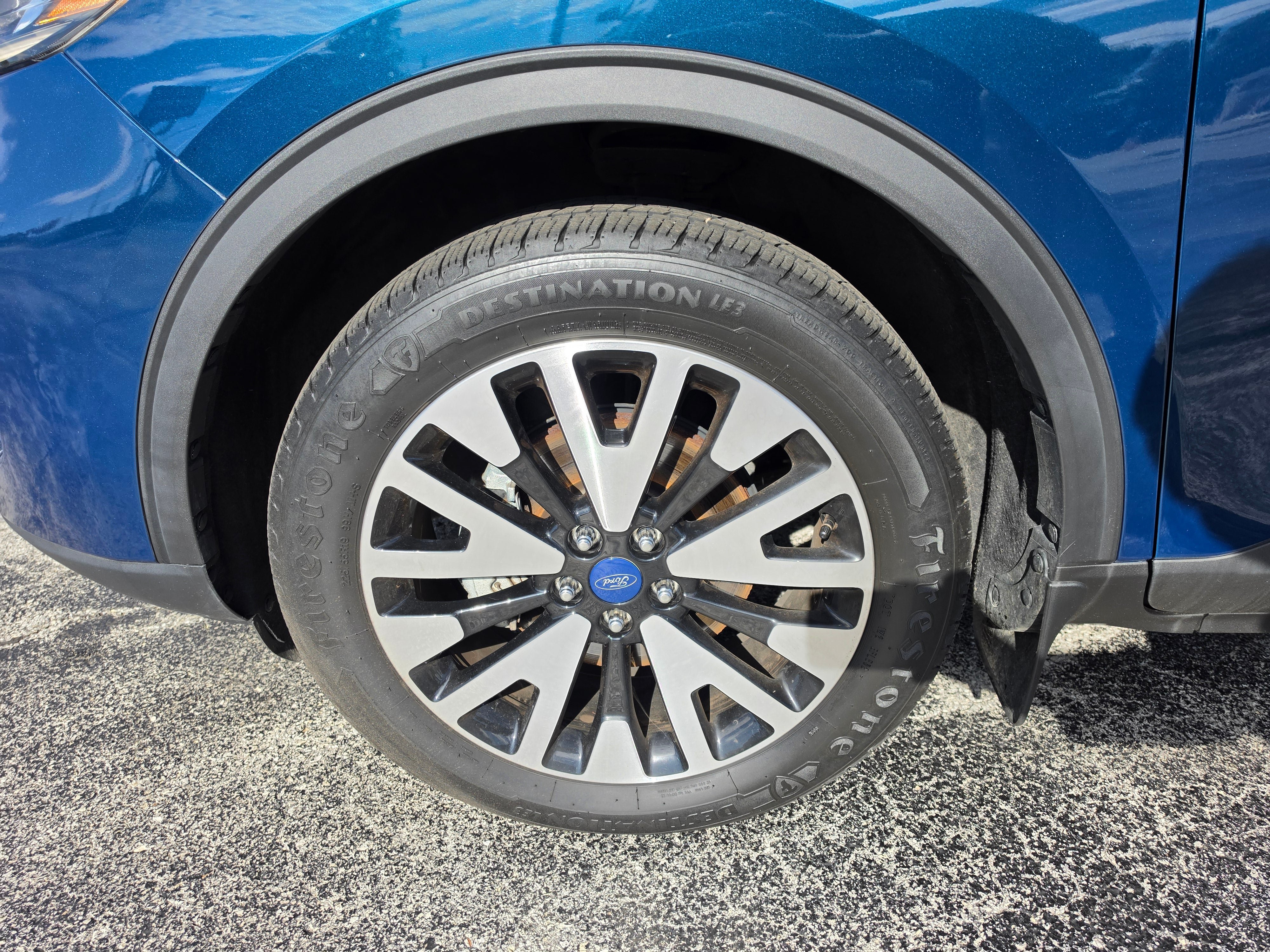 Used 2020 Ford Escape SEL AWD/4WD image 12