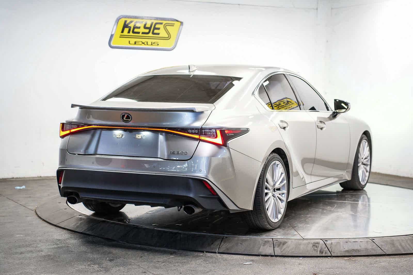Used 2022 Lexus IS 300 w/ Premium Package RWD image 4