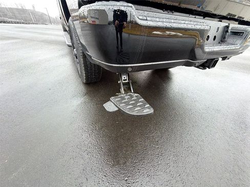 New 2026 RAM 3500 Laramie w/ Towing Technology Group AWD/4WD image 27