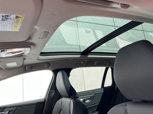 New 2026 Volvo V60 B5 Cross Country Plus w/ Climate Package image 23