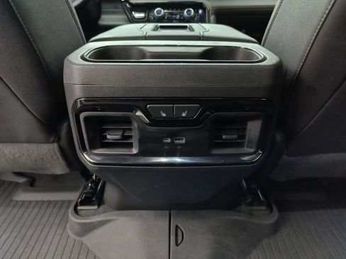 Used 2022 GMC Sierra 1500 AT4 w/ AT4 Premium Package AWD/4WD image 22