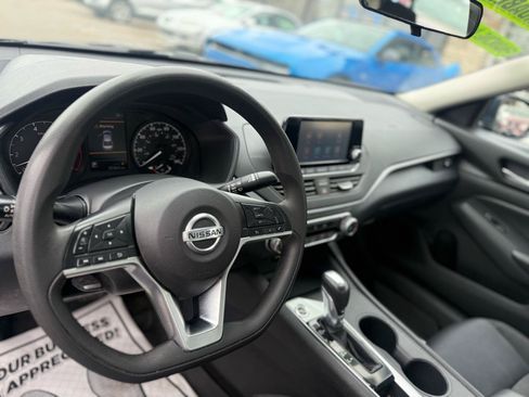 Used 2021 Nissan Altima 2.5 S FWD image 10