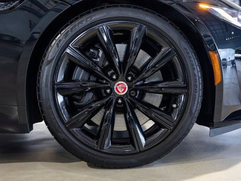Used 2023 Jaguar F-TYPE R AWD/4WD image 44