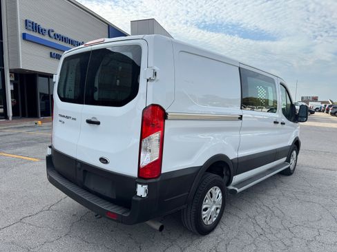 Used 2023 Ford Transit 250 XL w/ Exterior Upgrade Package image 9