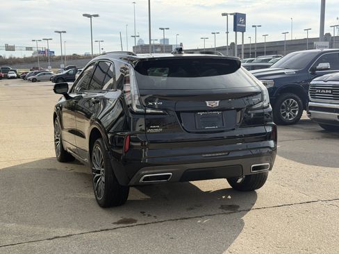 Used 2025 Cadillac XT4 Sport image 7