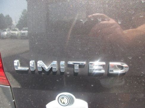 Used 2015 Ford Explorer Limited w/ Equipment Group 301A AWD/4WD image 13