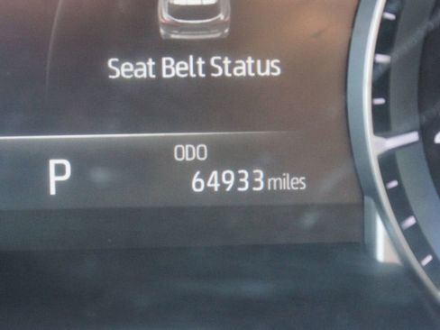 Used 2022 Toyota Highlander XLE image 4