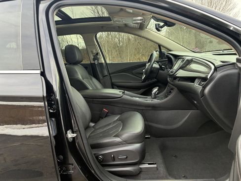 Used 2017 Buick Envision Premium image 20