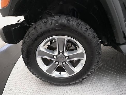 Used 2021 Jeep Wrangler Unlimited Sahara image 26