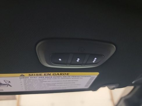 New 2025 Chrysler Pacifica Select image 23