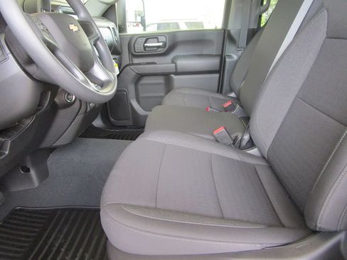 New 2026 Chevrolet Silverado 2500 Custom w/ Custom Value Package AWD/4WD image 37
