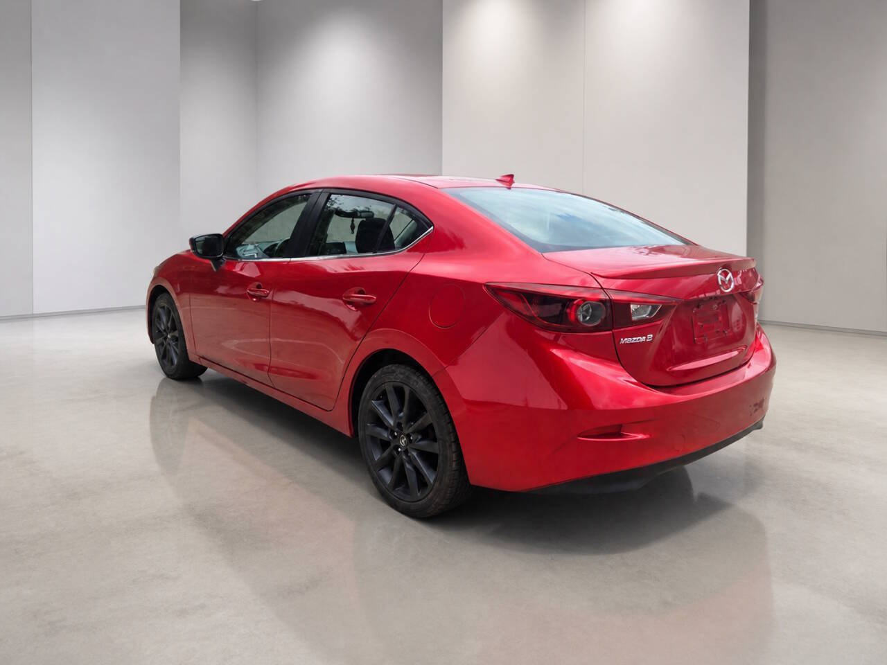 Used 2017 MAZDA MAZDA3 Grand Touring w/ Premium Equipment Package FWD image 3