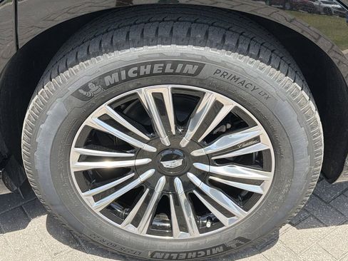 New 2026 Cadillac Escalade IQ Luxury 1 AWD/4WD image 32