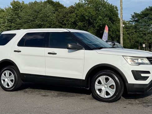 Used 2016 Ford Explorer 4WD Police Interceptor image 5