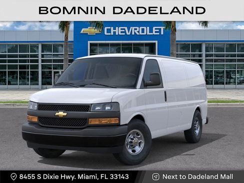 New 2026 Chevrolet Express 2500 w/ Driver Convenience Package RWD image 7