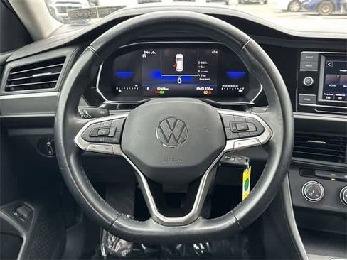 Used 2024 Volkswagen Jetta S image 7
