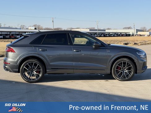 Used 2020 Audi Q8 Premium Plus image 3