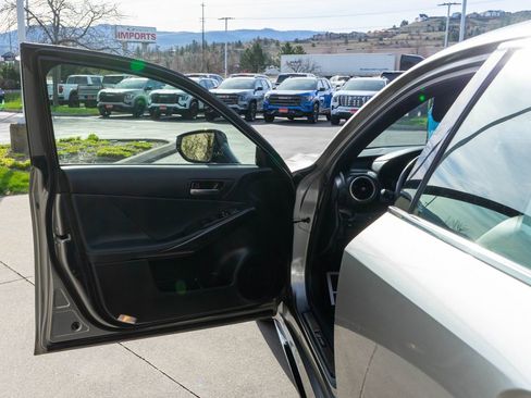 Used 2021 Lexus IS 350 F Sport image 16