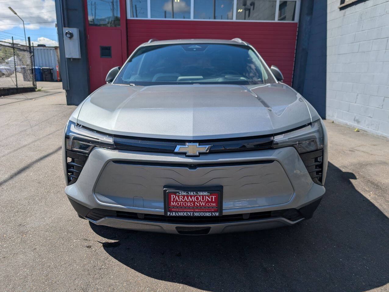 Used 2024 Chevrolet Blazer EV LT AWD/4WD image 8
