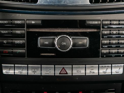 Used 2014 Mercedes-Benz E 350 Coupe image 31