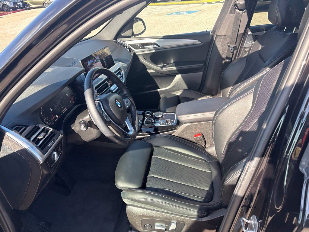 Used 2023 BMW X3 xDrive30i w/ Premium Package AWD/4WD image 17