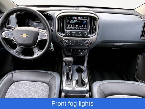 Used 2017 Chevrolet Colorado Z71 w/ Z71 Midnight Edition image 13