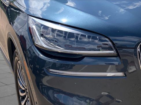 Used 2022 Lincoln Aviator Reserve w/ Elements Package Plus RWD image 28