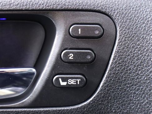 Used 2017 Honda Pilot Touring image 30